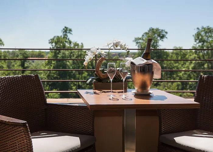 Hotel Abbaye Des Capucins Spa & Resort, Bw Premier Collection 4*