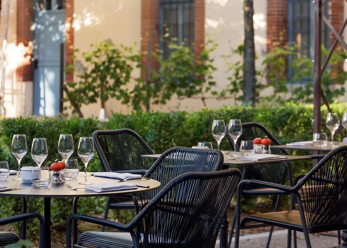 Hotel Abbaye Des Capucins Spa & Resort, Bw Premier Collection Montauban