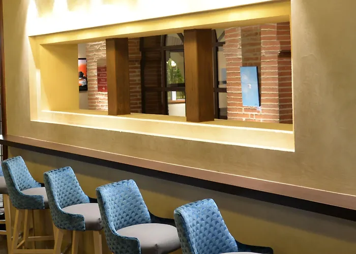 Abbaye Des Capucins Spa & Resort, Bw Premier Collection Montauban