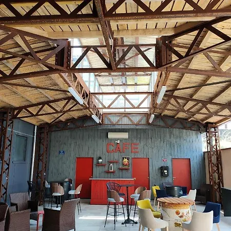 Abbaye Des Capucins & Montauban