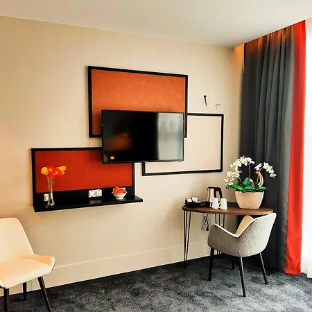 Abbaye Des Capucins & Hotel 4*