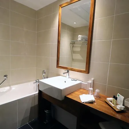 Hotel Abbaye Des Capucins Spa & Resort, Bw Premier Collection 4*