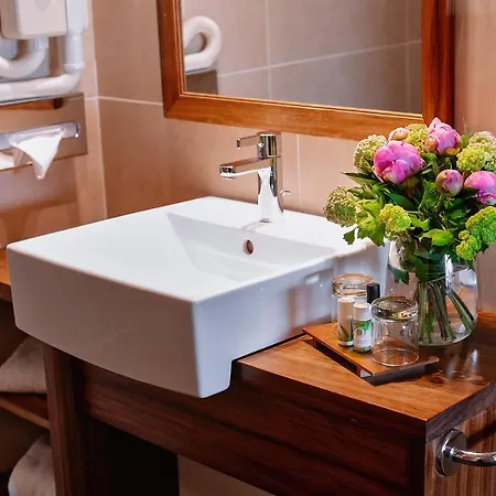 Abbaye Des Capucins Spa & Resort, Bw Premier Collection Hotel