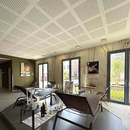 Hotel Abbaye Des Capucins & Montauban