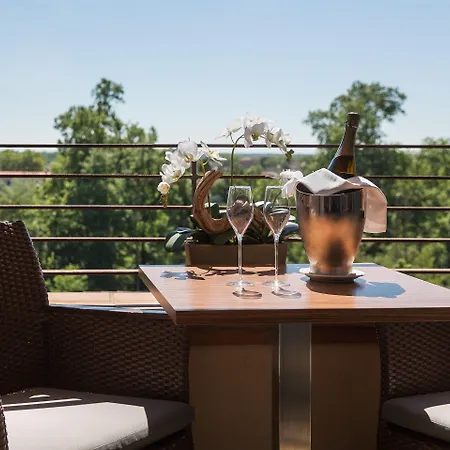 Hotel Abbaye Des Capucins & 4*