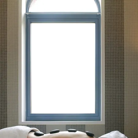 Abbaye Des Capucins Spa & Resort, Bw Premier Collection Ξενοδοχείο Μοντωμπάν