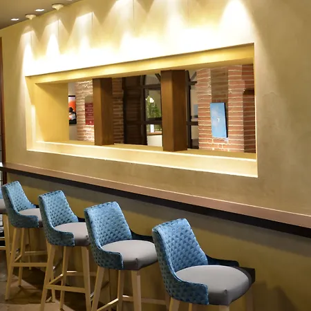 Abbaye Des Capucins & Montauban