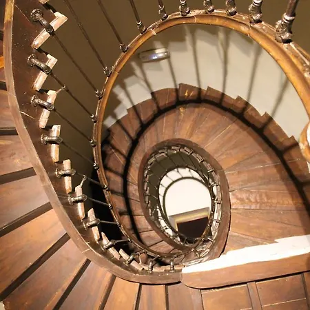 Abbaye Des Capucins & Hotel