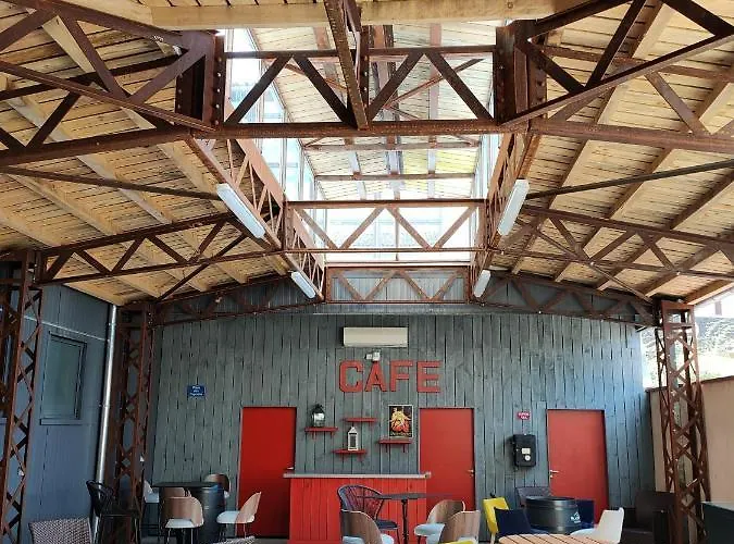 Abbaye Des Capucins & Montauban