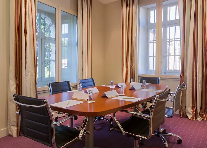 Abbaye Des Capucins & ホテル